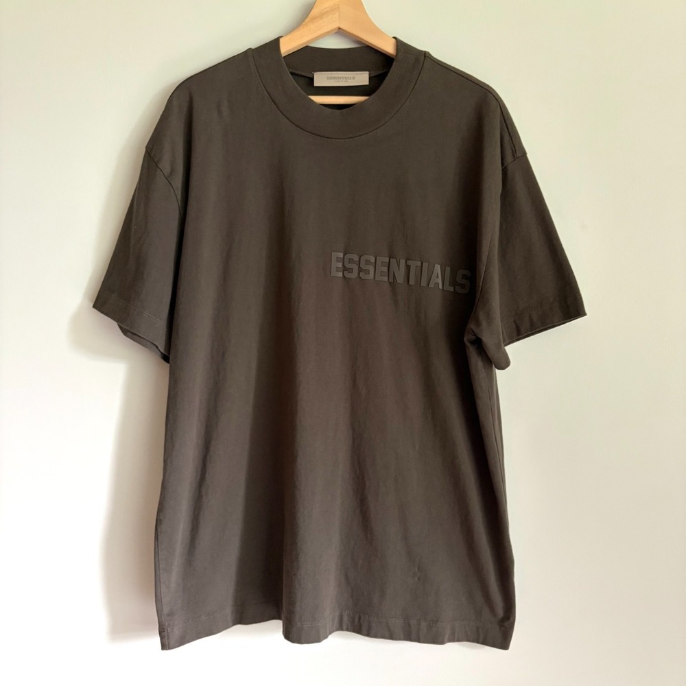 Fear of God Essentials Tee Large Faded Black Cotton Logo Crew Neck Short Sleeve